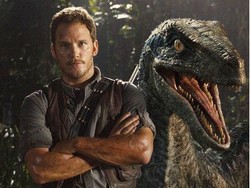 Chris Pratt Bocorkan Sekuel Jurassic World