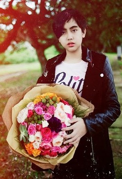 Evita Nuh, Fashion Blogger yang Jadi Desainer Tas di Usia 15