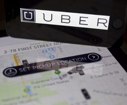 Uber Diminta Menghadap Ridwan Kamil