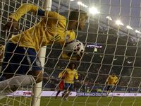 Brasil Sukses di Laga Pertama