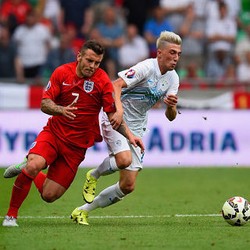 Wilshere Dua Gol, Inggris Atasi Slovenia 3-2
