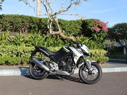 Moge Honda CB500F Dipakai Touring dan Harian Oke Bro!