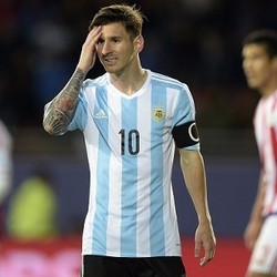 Messi Tolak Penghargaan Man of the Match Usai Argentina Diimbangi Paraguay
