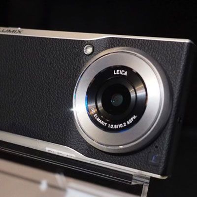 Panasonic Lumix CM1: Kamera Ponsel atau Ponsel Kamera?