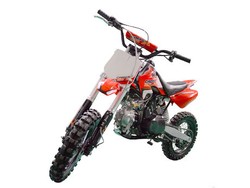 Viar Kenalkan Motor Cross Mini 100 cc dan New Cross 150 cc