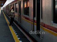 Stasiun Grogol Mulai Beroperasi