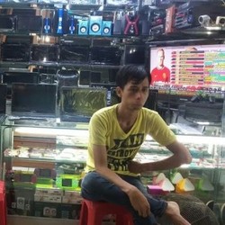 Ekonomi Lesu dan Dolar AS Tinggi, Pasar Elektronik Glodok Sepi Pembeli