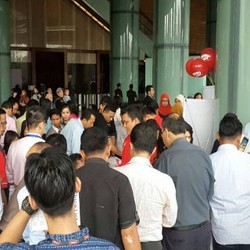 Cuci Gudang! HP Lenovo Dijual Rp 300 Ribu dan iPhone 5C Rp 2,8 Juta
