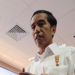 Proses Keluar Barang dari Pelabuhan Priok Masih Lelet, Ini Ancaman Jokowi