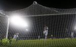 Aguero Menangkan Argentina
