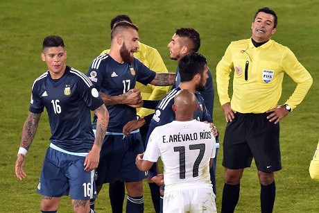 Martino Akui Argentina Belum Sempurna