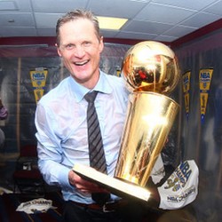 Steve Kerr Ikuti Jejak Pat Riley