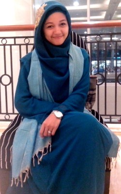 Hafizah, Wanita Muda yang Berdayakan Penderita Kusta dalam Bisnis Hijab