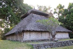 Wisata ke Pulau Seribu Masjid di Indonesia