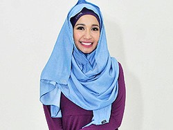 Berangkat Umrah, Laudya Cynthia Bella Minta Jodoh