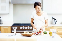 Agar Tak Buang Waktu Saat Memasak Hidangan Puasa, Lakukan Trik Ini (1)