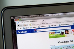 Pintar-pintar Bermain Facebook