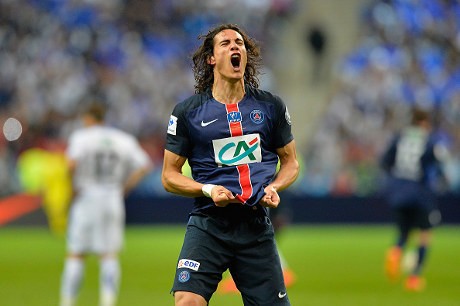 Cavani Tepis Gosip Ingin Tinggalkan PSG