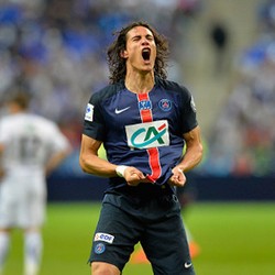 Cavani Tepis Gosip Ingin Tinggalkan PSG