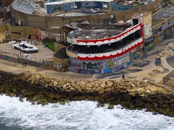 Gedung Bekas Kelab Malam di Tel Aviv Diubah Jadi Grafiti
