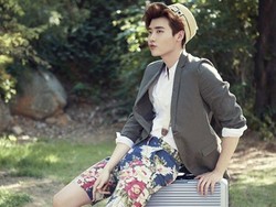 Lee Jong Suk Suka Cewek Pintar, Tak Suka Alkohol