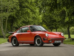 Mobil Porsche Milik Mantan Penyiar Top Gear Dilelang