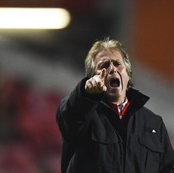 Rumah dan Pengkhianatan Jorge Jesus
