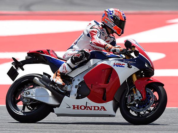 Aksi Rider MotoGP dengan Honda RC213V-S