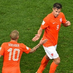 Demi Kebaikan Kariernya, Van Persie Disarankan Mencontoh Sneijder