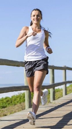 Ingin Tetap Olahraga Saat Puasa? Perhatikan Tips Penting Ini