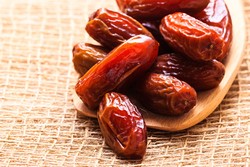 Jangan Lupa Makan Kurma Agar Tetap Bugar dan Pencernaan Lancar (2)