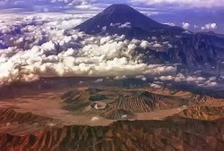 Seperti Ini Cantiknya Bromo dari Ketinggian
