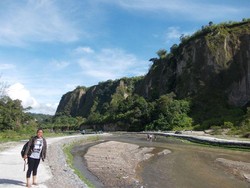 Tersihir Pesona Ngarai Sianok, Sumbar
