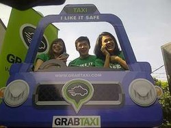 GrabCar Tampik Disamakan dengan Uber