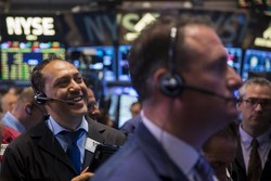 Masalah Utang Yunani Jatuhkan Wall Street