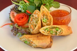 Lumpia Sayuran yang Gurih Renyah Ini Cocok untuk Sajian Berbuka