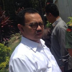 Dipanggil Jokowi, Menteri ESDM Tinggalkan Rapat DPR