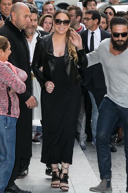 Mariah Carey Kepergok Mesra dengan Pria Terkaya ke-4 di Australia