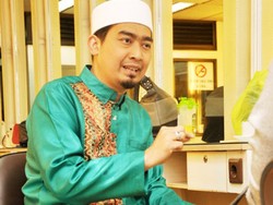 Apa Kabar, Ustaz Solmed?