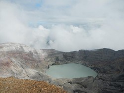 Menggapai Langit di Puncak Gunung Dempo