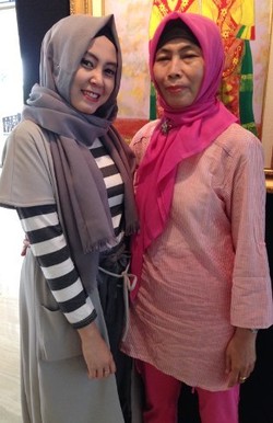 Tangis Haru Para Orangtua Finalis di Karantina Sunsilk Hijab Hunt 2015