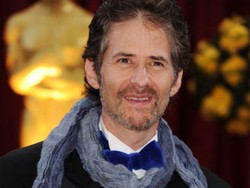 Komposer Film Top Hollywood Tewas dalam Kecelakaan Pesawat