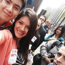 LG G4 Cetak Rekor 2.500 Selfie Estafet