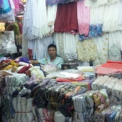 Pedagang Busana Muslim Tanah Abang: Puasa Ini Paling Sepi