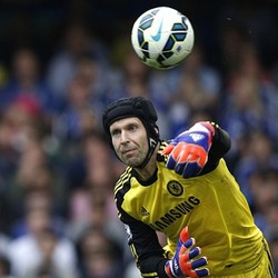 Loyalitas Sulitkan Cech Lepas Dari Chelsea