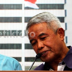 Hadir Temui Menpora, Djohar Dinilai Melanggar Kode Etik PSSI