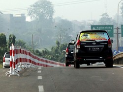 Ini Akibatnya Kalau Mobil Kelebihan Muatan