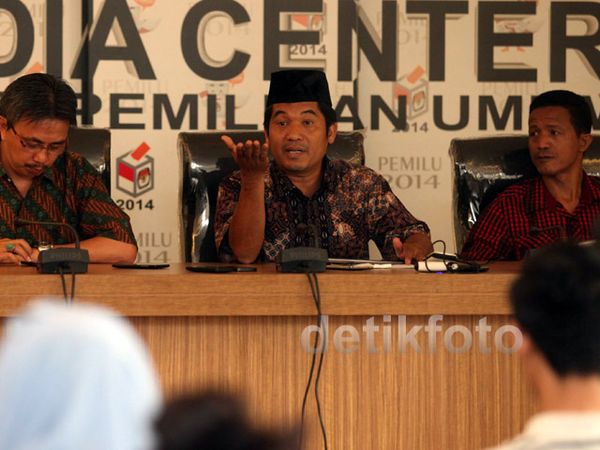 Ray Rangkuti Berharap KPU Berfungsi Optimal