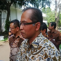 Temui Jokowi, Rektor IPB Laporkan Maraknya Impor Buah di RI
