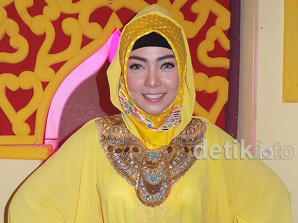 Begini Penampilan Bella Shofie Berhijab